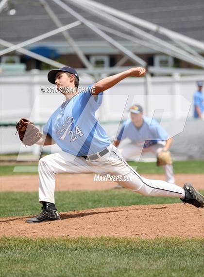 Thumbnail 2 in Franklin vs. St. John's Prep (MIAA Division 1A Quarterfinal) photogallery.
