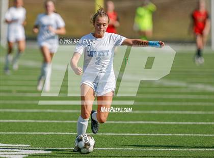 Thumbnail 2 in Lovett  vs. Greater Atlanta Christian (GHSA Private Championship) photogallery.