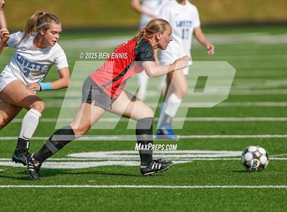 Thumbnail 2 in Lovett  vs. Greater Atlanta Christian (GHSA Private Championship) photogallery.