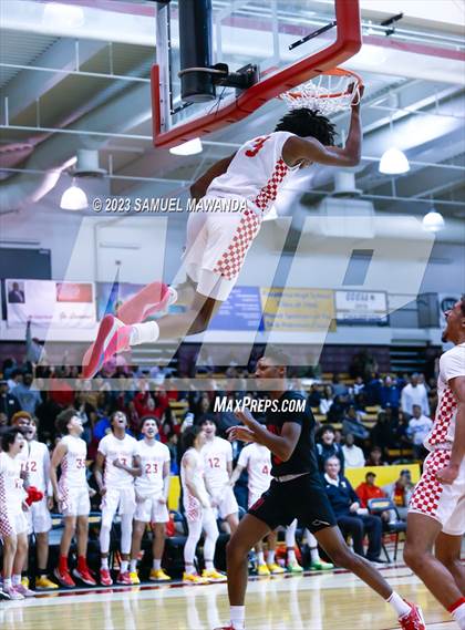 Thumbnail 2 in Taft vs Westchester (CIF LACS Open Division Semifinal) photogallery.