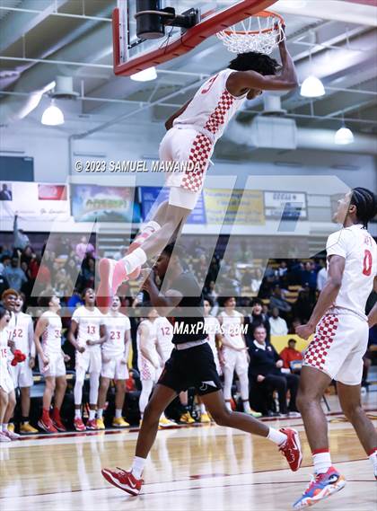 Thumbnail 3 in Taft vs Westchester (CIF LACS Open Division Semifinal) photogallery.