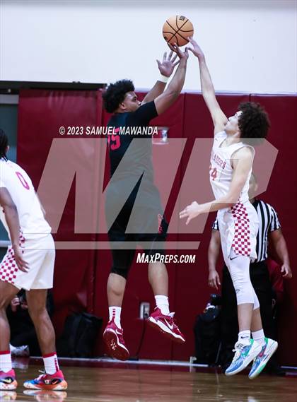 Thumbnail 2 in Taft vs Westchester (CIF LACS Open Division Semifinal) photogallery.