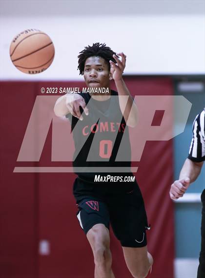 Thumbnail 3 in Taft vs Westchester (CIF LACS Open Division Semifinal) photogallery.