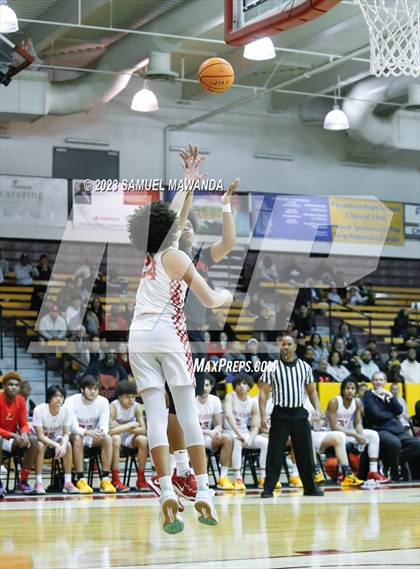 Thumbnail 3 in Taft vs Westchester (CIF LACS Open Division Semifinal) photogallery.