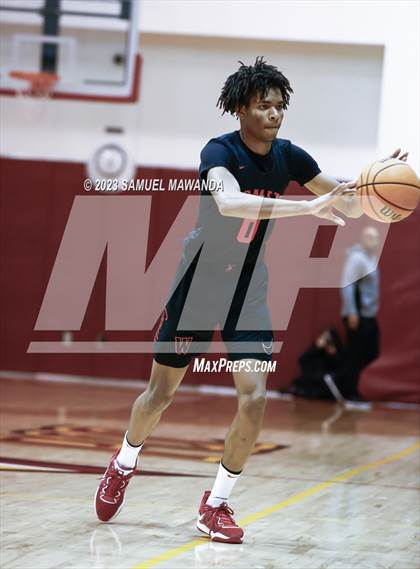 Thumbnail 1 in Taft vs Westchester (CIF LACS Open Division Semifinal) photogallery.