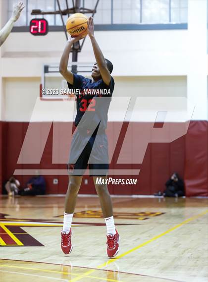 Thumbnail 1 in Taft vs Westchester (CIF LACS Open Division Semifinal) photogallery.