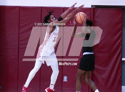Thumbnail 3 in Taft vs Westchester (CIF LACS Open Division Semifinal) photogallery.