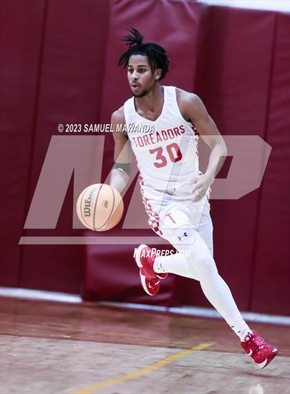 Thumbnail 3 in Taft vs Westchester (CIF LACS Open Division Semifinal) photogallery.