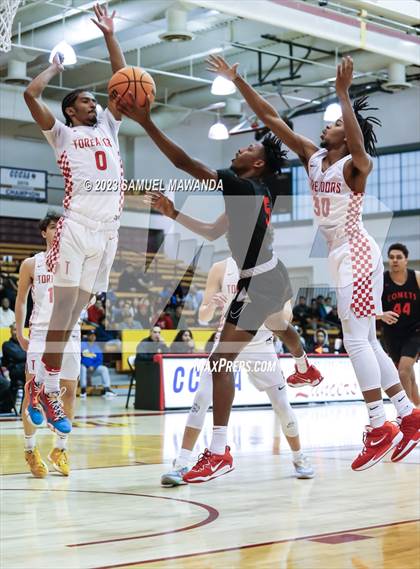 Thumbnail 3 in Taft vs Westchester (CIF LACS Open Division Semifinal) photogallery.