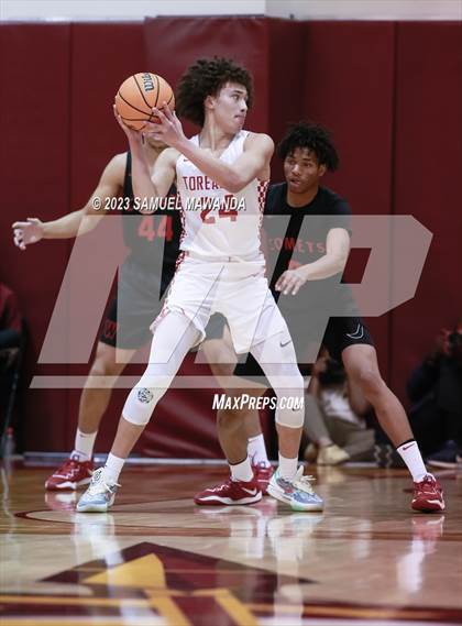 Thumbnail 2 in Taft vs Westchester (CIF LACS Open Division Semifinal) photogallery.