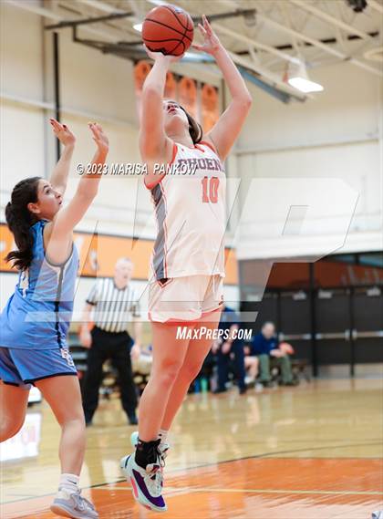 Thumbnail 3 in Bishop Grimes vs Phoenix photogallery.