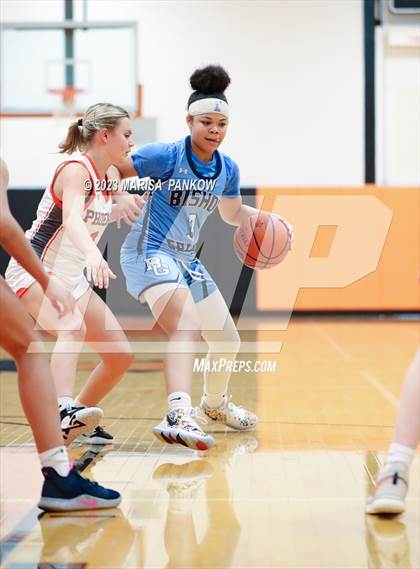 Thumbnail 2 in Bishop Grimes vs Phoenix photogallery.