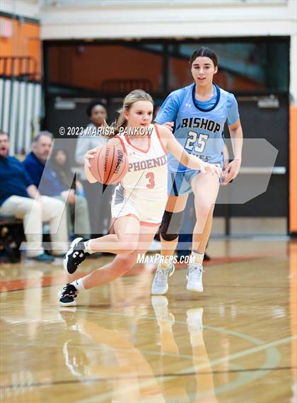 Thumbnail 3 in Bishop Grimes vs Phoenix photogallery.