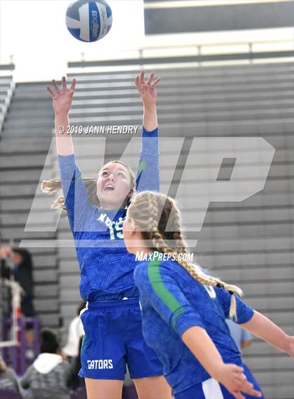 Thumbnail 3 in Xavier College Prep vs. Kamehameha Kapalama (Durango Fall Classic) photogallery.