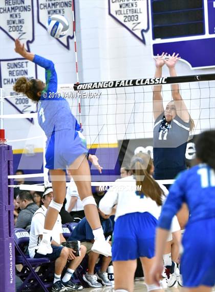Thumbnail 2 in Xavier College Prep vs. Kamehameha Kapalama (Durango Fall Classic) photogallery.
