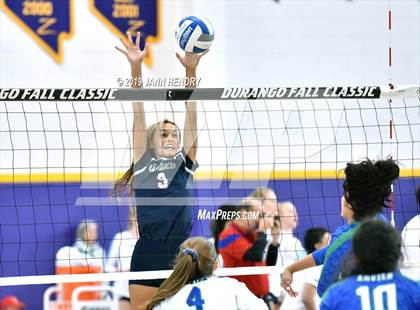 Thumbnail 3 in Xavier College Prep vs. Kamehameha Kapalama (Durango Fall Classic) photogallery.