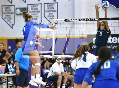 Thumbnail 2 in Xavier College Prep vs. Kamehameha Kapalama (Durango Fall Classic) photogallery.