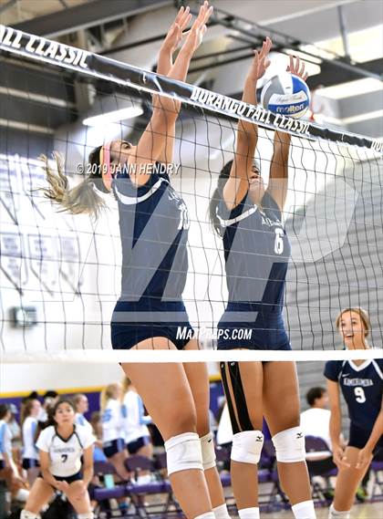 Thumbnail 1 in Xavier College Prep vs. Kamehameha Kapalama (Durango Fall Classic) photogallery.