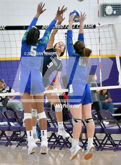Thumbnail 3 in Xavier College Prep vs. Kamehameha Kapalama (Durango Fall Classic) photogallery.