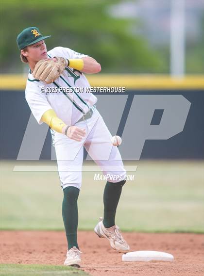 Thumbnail 3 in Sultana vs. Royal (CIF SS Division 2 Round 1) photogallery.