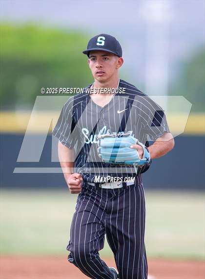 Thumbnail 1 in Sultana vs. Royal (CIF SS Division 2 Round 1) photogallery.