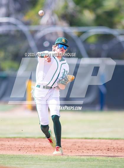 Thumbnail 2 in Sultana vs. Royal (CIF SS Division 2 Round 1) photogallery.