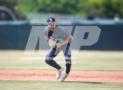 Thumbnail 2 in Sultana vs. Royal (CIF SS Division 2 Round 1) photogallery.