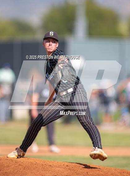 Thumbnail 1 in Sultana vs. Royal (CIF SS Division 2 Round 1) photogallery.