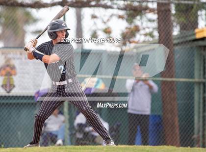 Thumbnail 2 in Sultana vs. Royal (CIF SS Division 2 Round 1) photogallery.