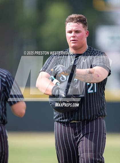 Thumbnail 3 in Sultana vs. Royal (CIF SS Division 2 Round 1) photogallery.