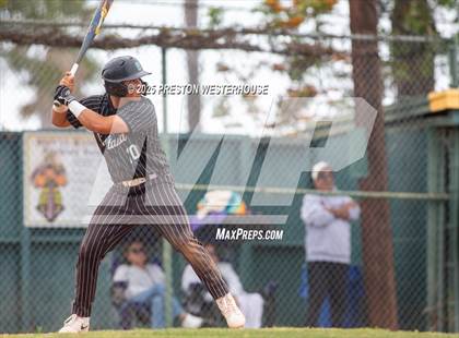 Thumbnail 2 in Sultana vs. Royal (CIF SS Division 2 Round 1) photogallery.