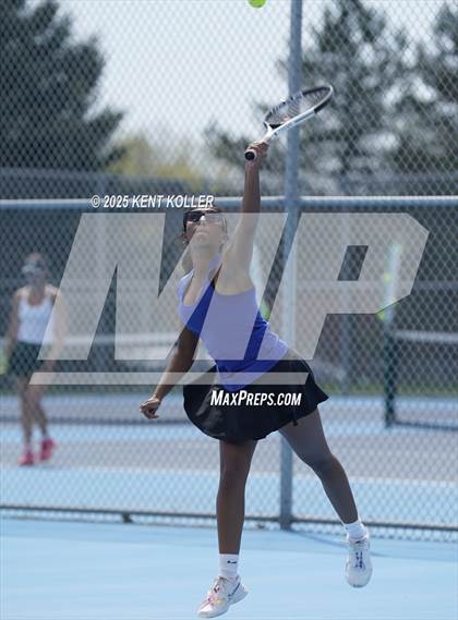 Thumbnail 2 in L'Anse Creuse North vs. St. Clair (Utica Eisenhower) photogallery.