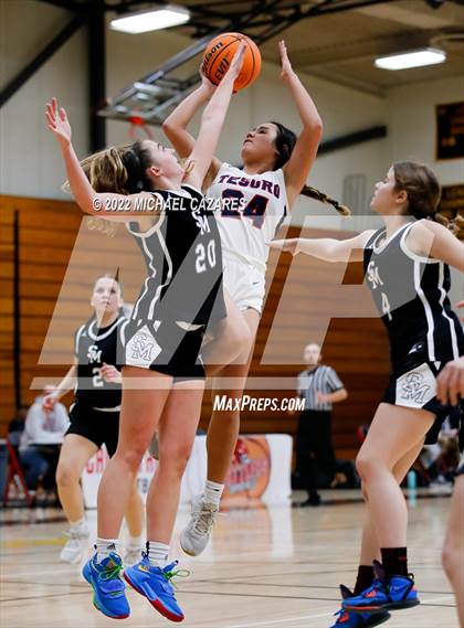 Thumbnail 2 in Tesoro vs. San Marcos (SoCal Holiday Classic) photogallery.