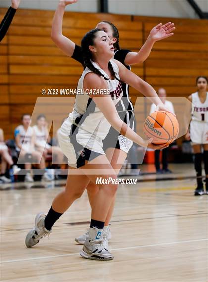 Thumbnail 2 in Tesoro vs. San Marcos (SoCal Holiday Classic) photogallery.