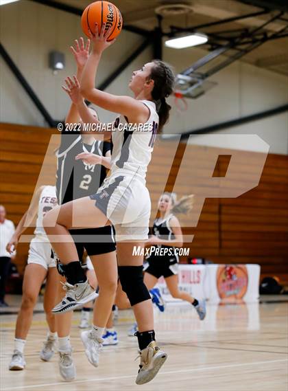 Thumbnail 1 in Tesoro vs. San Marcos (SoCal Holiday Classic) photogallery.
