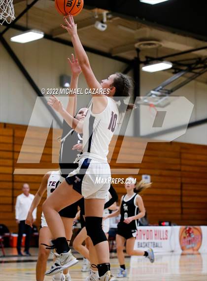 Thumbnail 2 in Tesoro vs. San Marcos (SoCal Holiday Classic) photogallery.