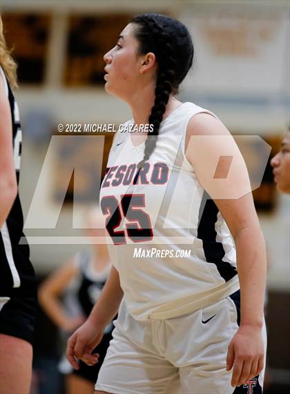 Thumbnail 1 in Tesoro vs. San Marcos (SoCal Holiday Classic) photogallery.