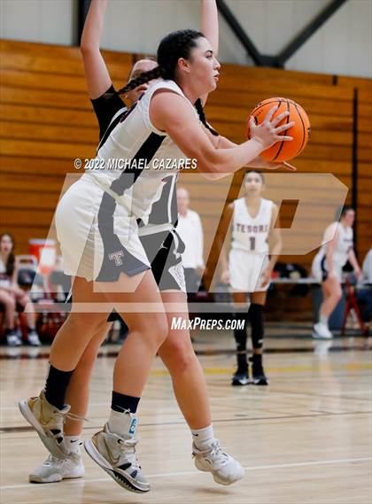 Thumbnail 1 in Tesoro vs. San Marcos (SoCal Holiday Classic) photogallery.
