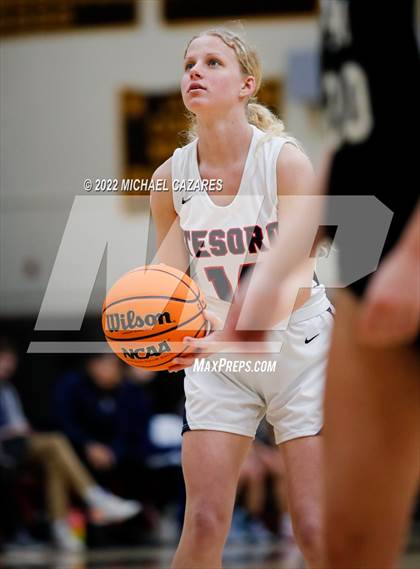 Thumbnail 1 in Tesoro vs. San Marcos (SoCal Holiday Classic) photogallery.