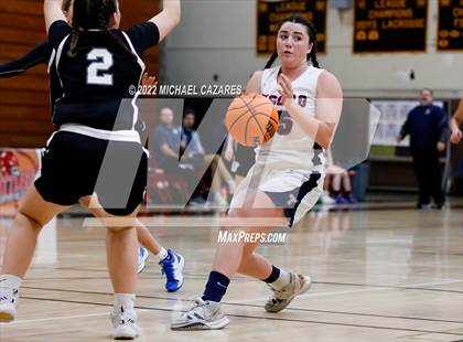 Thumbnail 1 in Tesoro vs. San Marcos (SoCal Holiday Classic) photogallery.