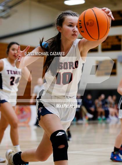 Thumbnail 3 in Tesoro vs. San Marcos (SoCal Holiday Classic) photogallery.