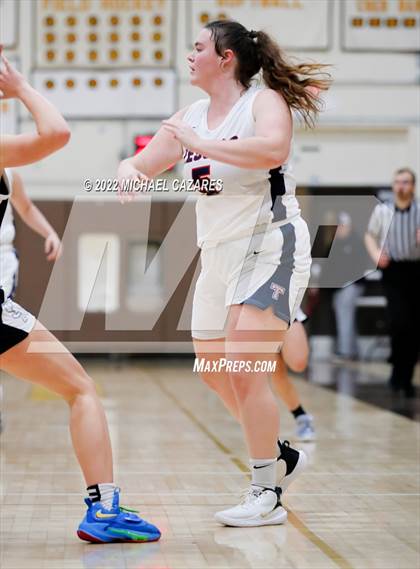 Thumbnail 3 in Tesoro vs. San Marcos (SoCal Holiday Classic) photogallery.