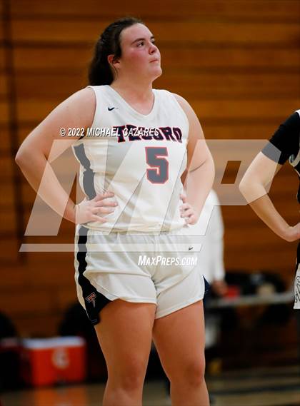 Thumbnail 2 in Tesoro vs. San Marcos (SoCal Holiday Classic) photogallery.