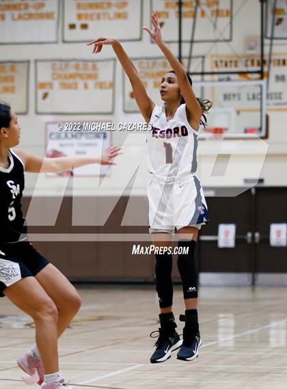 Thumbnail 3 in Tesoro vs. San Marcos (SoCal Holiday Classic) photogallery.