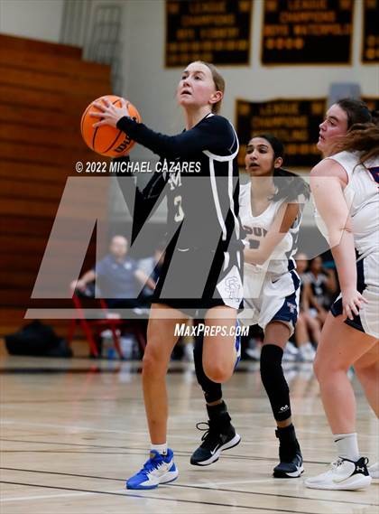 Thumbnail 3 in Tesoro vs. San Marcos (SoCal Holiday Classic) photogallery.
