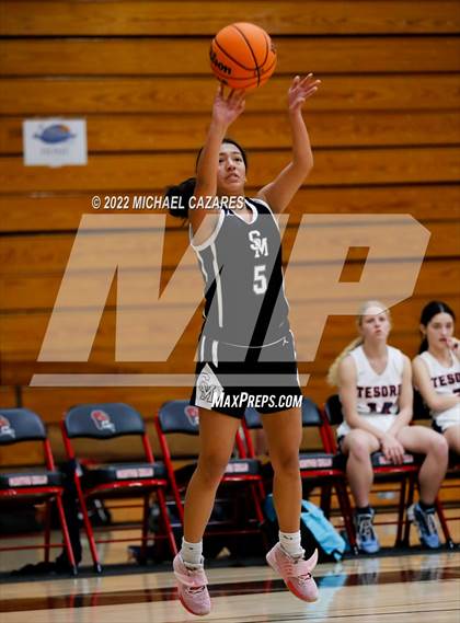 Thumbnail 1 in Tesoro vs. San Marcos (SoCal Holiday Classic) photogallery.