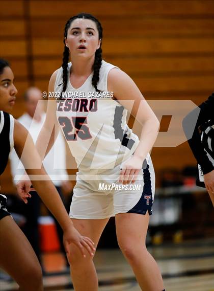 Thumbnail 3 in Tesoro vs. San Marcos (SoCal Holiday Classic) photogallery.