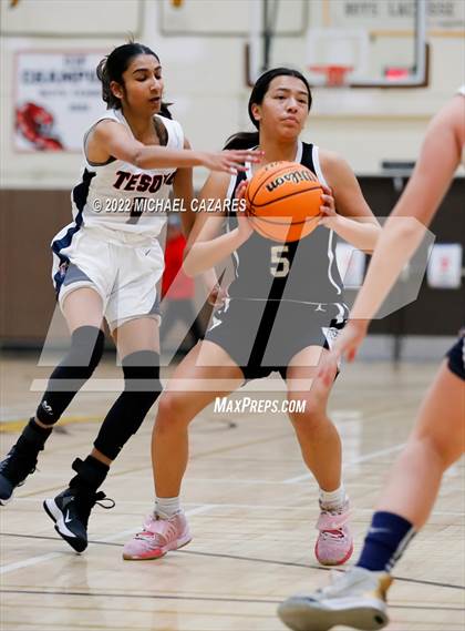 Thumbnail 3 in Tesoro vs. San Marcos (SoCal Holiday Classic) photogallery.