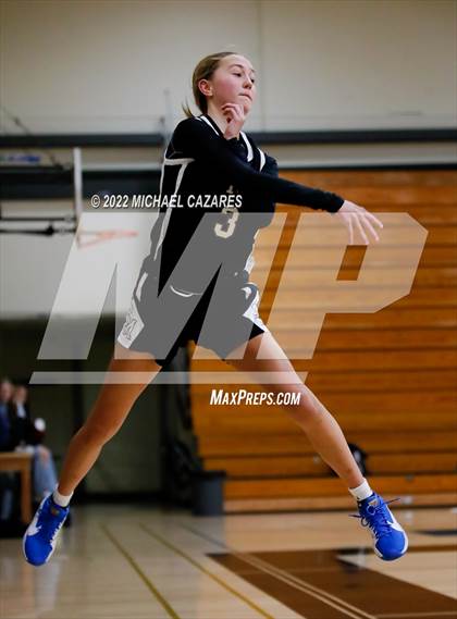 Thumbnail 3 in Tesoro vs. San Marcos (SoCal Holiday Classic) photogallery.