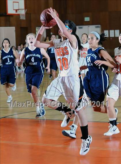 Thumbnail 1 in Immaculate Heart vs. South Pasadena (Poly Tournament) photogallery.